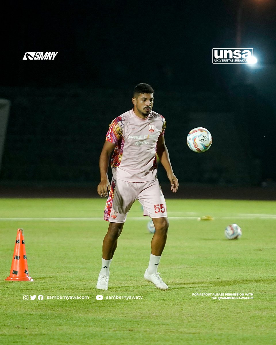 SambernyawaCom's tweet photo. Persiapkanlah yang terbaik untuk laga pamungkas Piala Presiden 2024, Laskar Sambernyawa!

🔻🔻🔻

@unsaofficial ‼️
Kuliah di Solo, UNSA aja

#Sambernyawa
#PersisSolo
#PialaPresiden2024 https://t.co/TT10WeMwxb