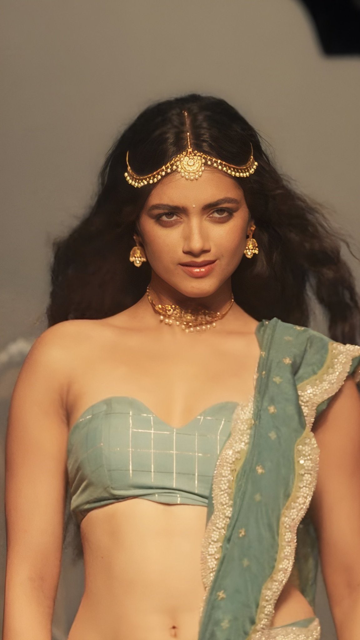 Bhagyashri Borse – The Most Beautiful and Talented Star in Indian Cinema iiQ8