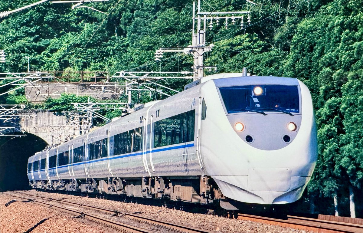 681系の日 #681系 #北陸本線 #特急サンダーバード いろんな🛤️箇所で