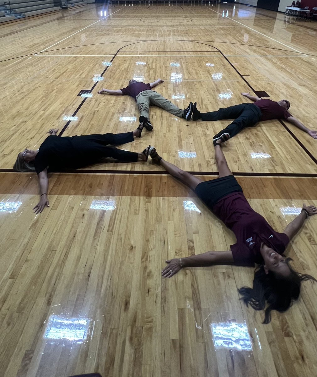 RJH PE coaches ready for the year! 🥇 #RHJgoforthegold <a href="/RJHlonghorns/">Reading Junior High</a>