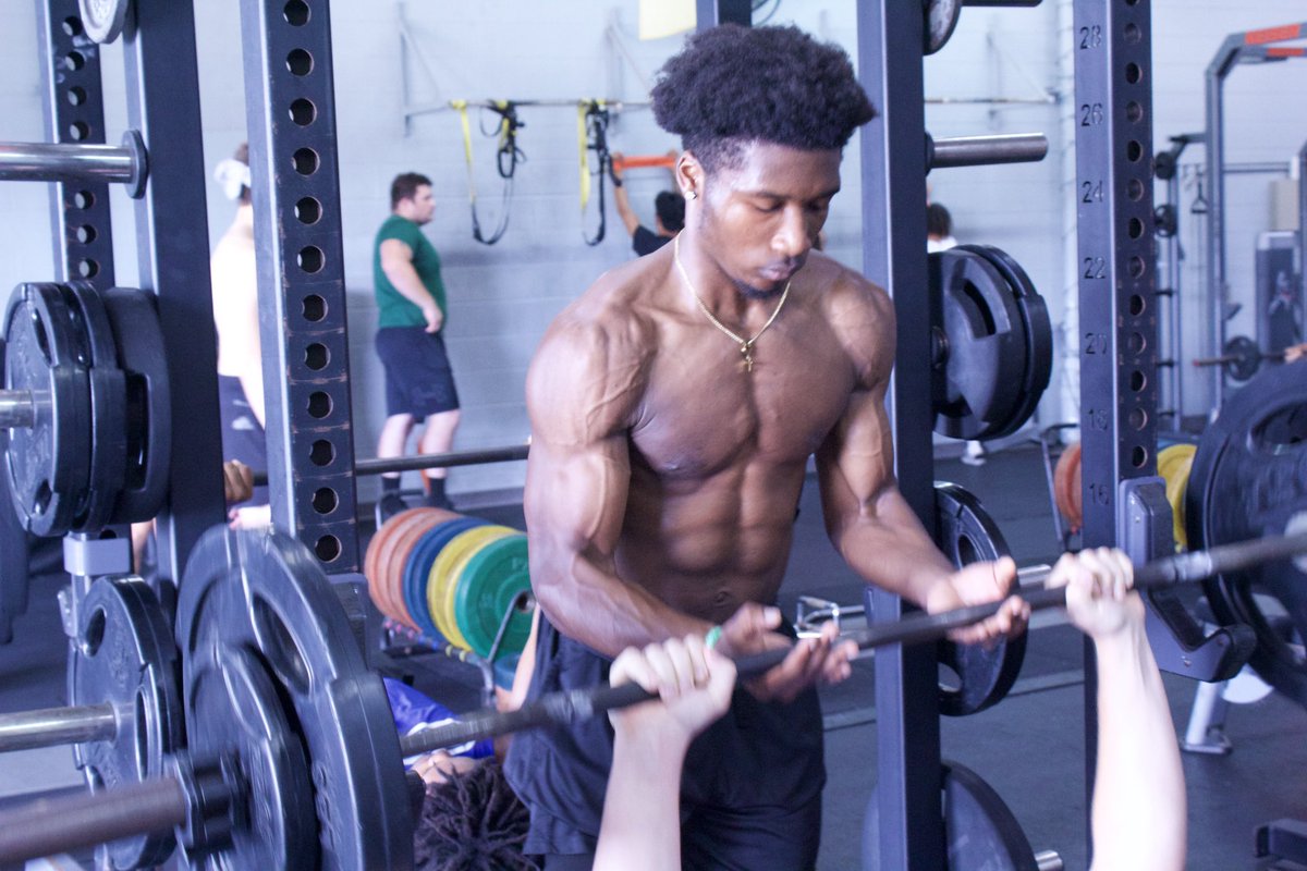 LEADPrepAcad's tweet image. Stacking days at #THEPROG24M before fall camp starts in one week. #K1NGS