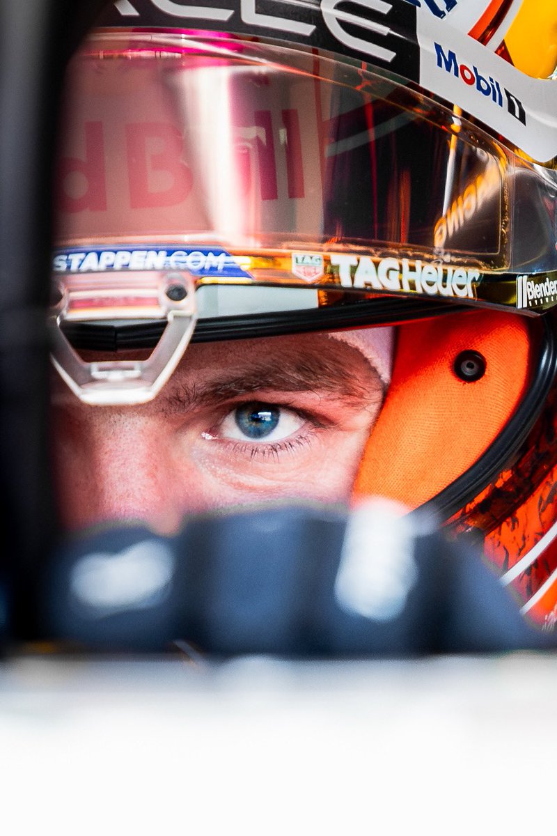 _AlexisPerrin's tweet image. Fan de F1 ? 
Achetez une photo de votre pilote préféré. Le premier drop comprend 6 photos, chacune en 10 exemplaires sur 
perrinalexis.com ⚡️