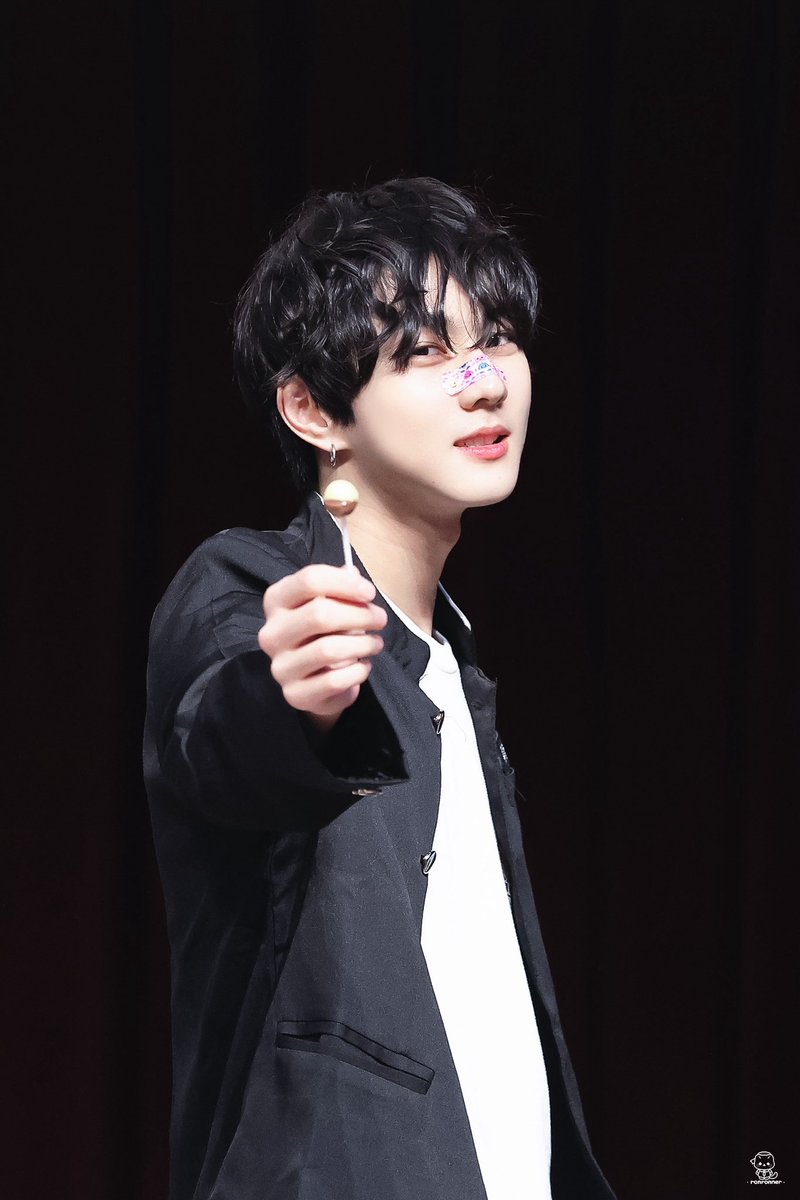 ronronner0209's tweet image. 