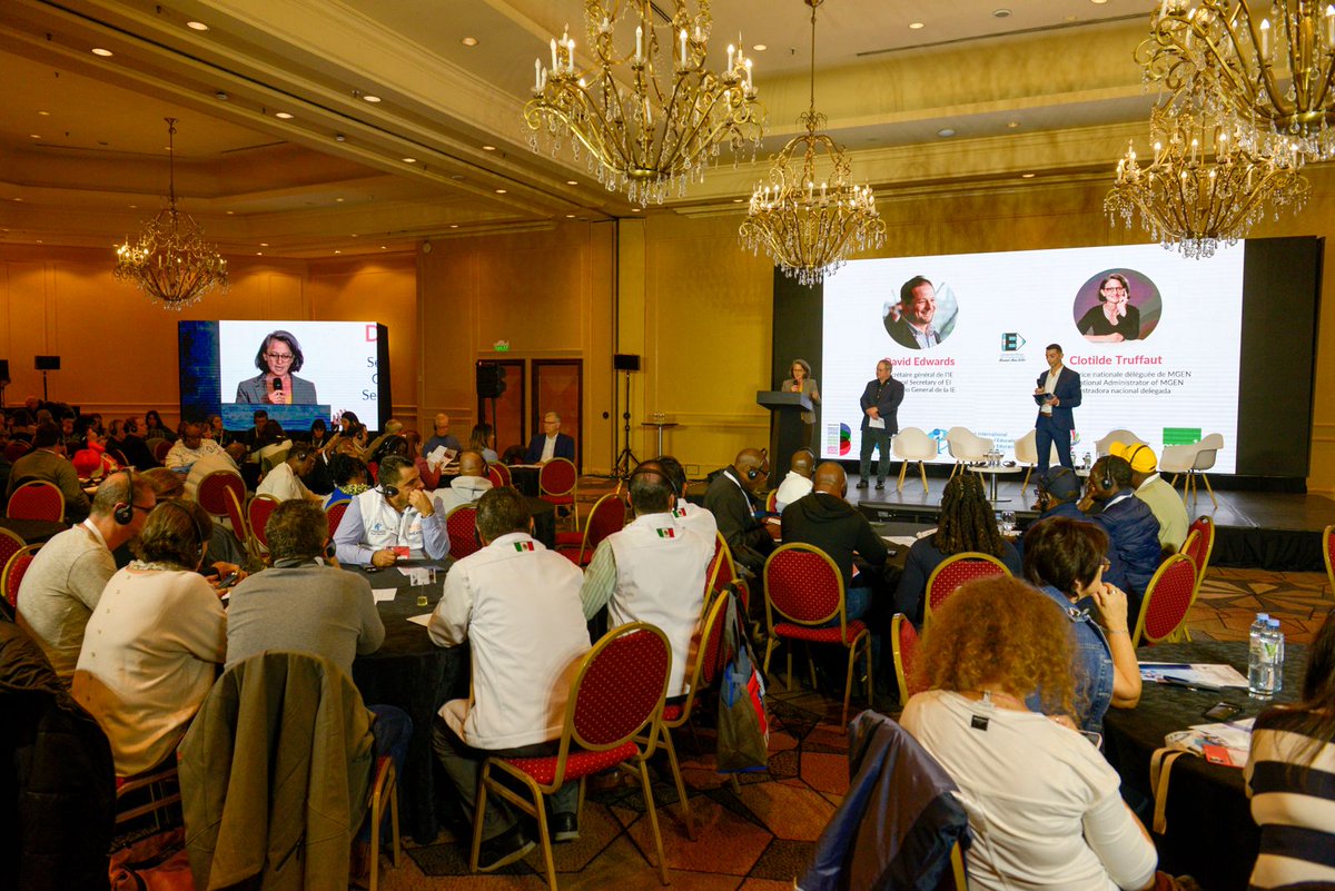 This July 27, we had the pleasure of meeting up with  250 unions from around the world in Buenos Aires🌎for our International Meeting and our 15th anniversary during the 10th EI World Congress🌎

#EICongress #CongrèsIE #CongresoIE