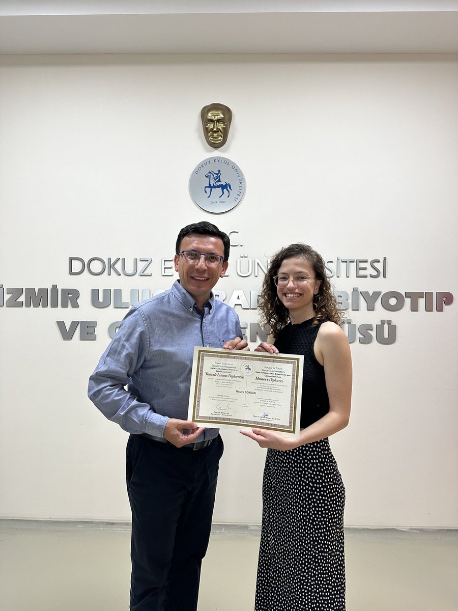 Congratulations to <a href="/GokkanHanife/">Hanife GÖKKAN</a>🎉She successfully received her master's degree. I'm sure she's ready for the next phase of her career. 💪 <a href="/d_biyot/">D.E.Ü Biyotıp ve Genom Enstitüsü</a>