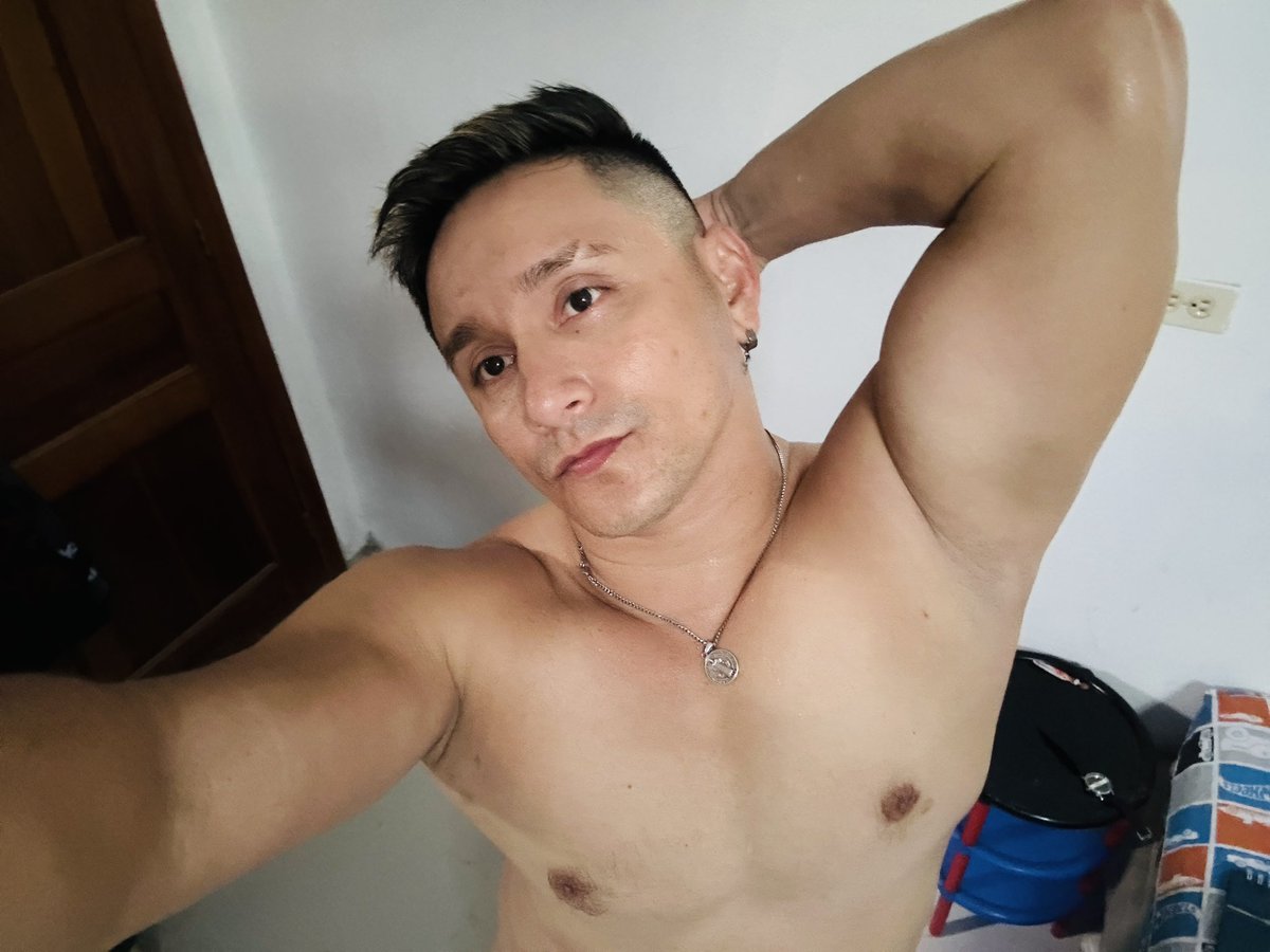 jorgeaviles80's tweet photo. Yo https://t.co/ApRb4s7sHc