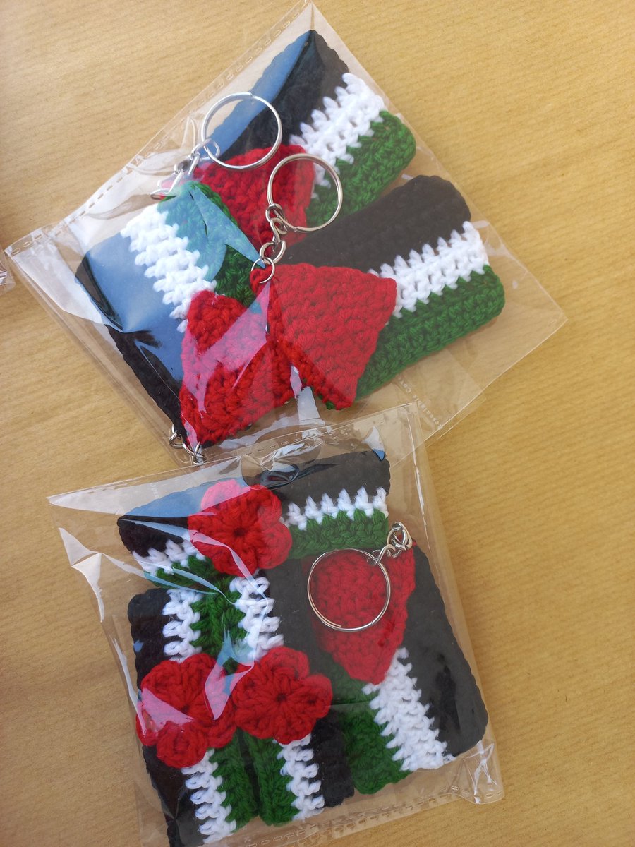 SlipStitch15's tweet photo. We were able to collect a reasonable amount for donation, all thanks to our generous customers. Thank you for trusting us ✨🇵🇸 

#crochet #crochetinspiration #crochetlove #crochetaddict #crocheting #fundraiser #crochetCharms #crochetflower #crochetkeychain #keychain #keyrings https://t.co/DVpVomPJmF