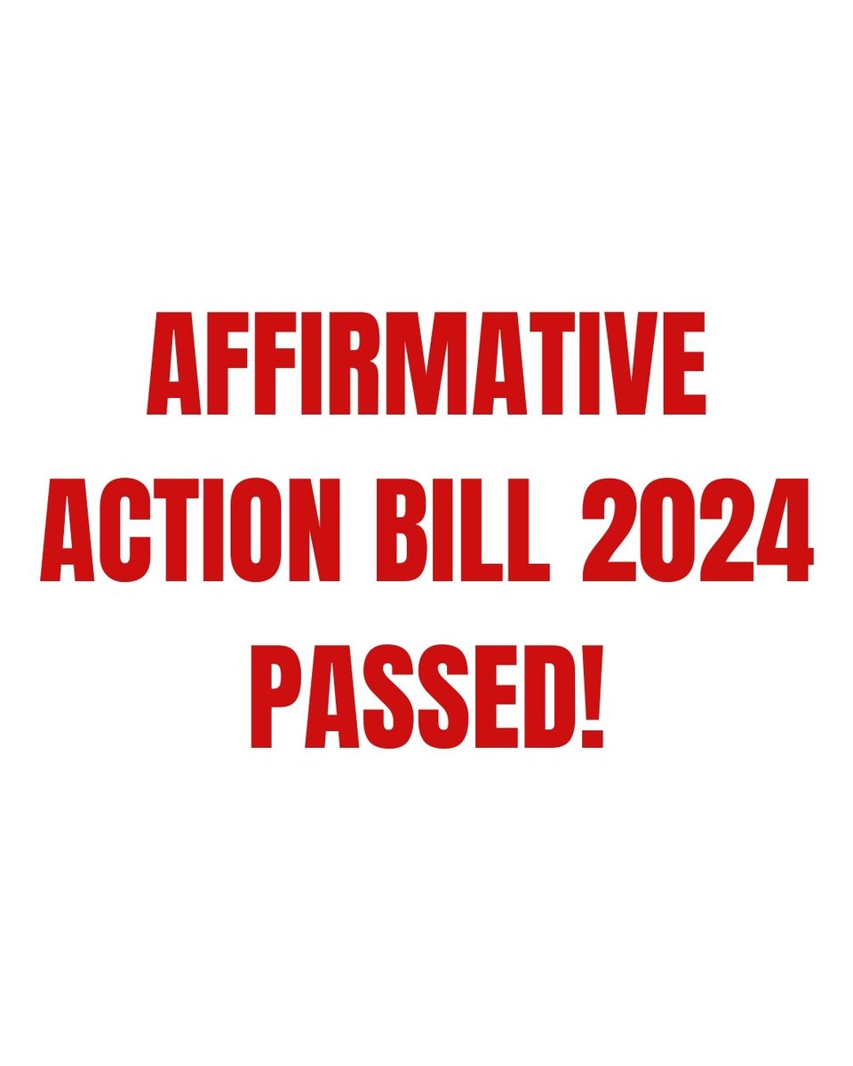 ActionAidGhana's tweet photo. #NewBillAlert:
The now awaiting to become a law by Presidential assent is expected to ensure that a critical number of women hold key positions in governance, public life, and decision-making spaces, thereby improving the lives of women in the country.
#genderequality https://t.co/YcdgLcDjr0