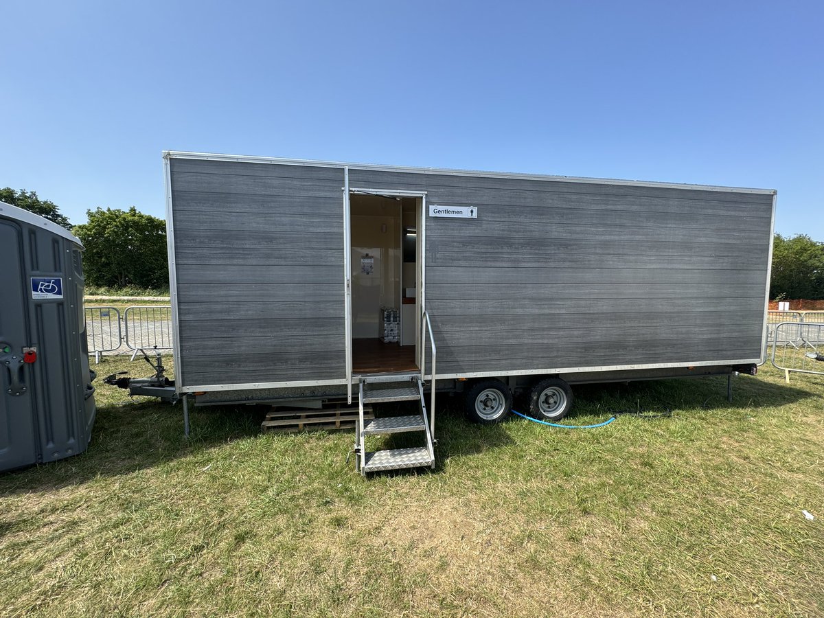 Simon Carter tweet media