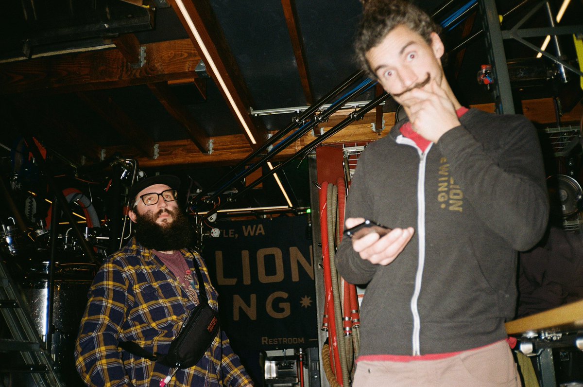 Flying Lion Brewing tweet media