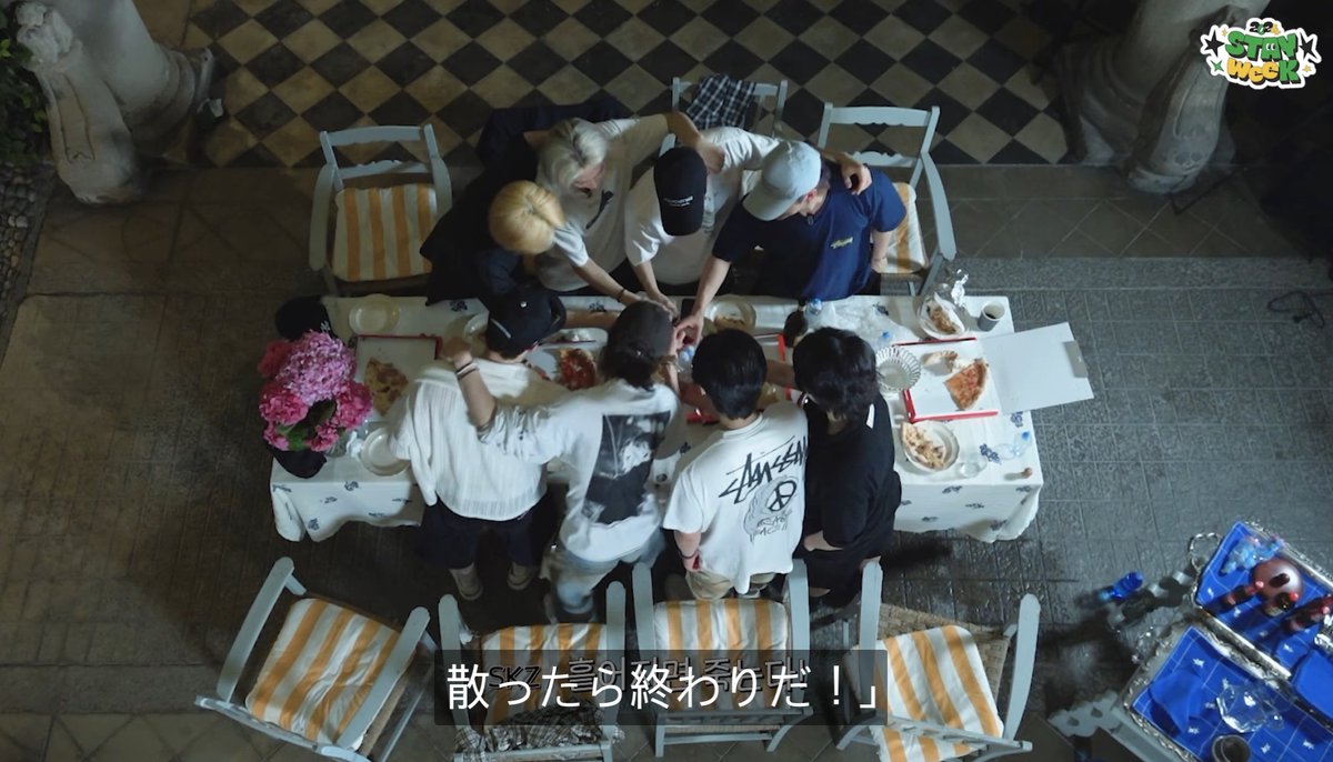 SKZforever__'s tweet photo. 団結すれば生き残る
　　　　　　　　　　　　　　散ったら終わりだ https://t.co/XfVxgdIqeg