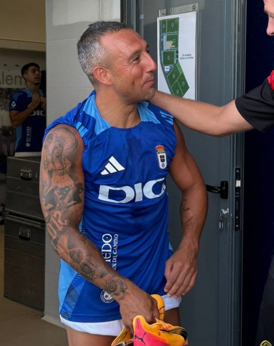 Tu ídolo con 30 años // El mío con 40