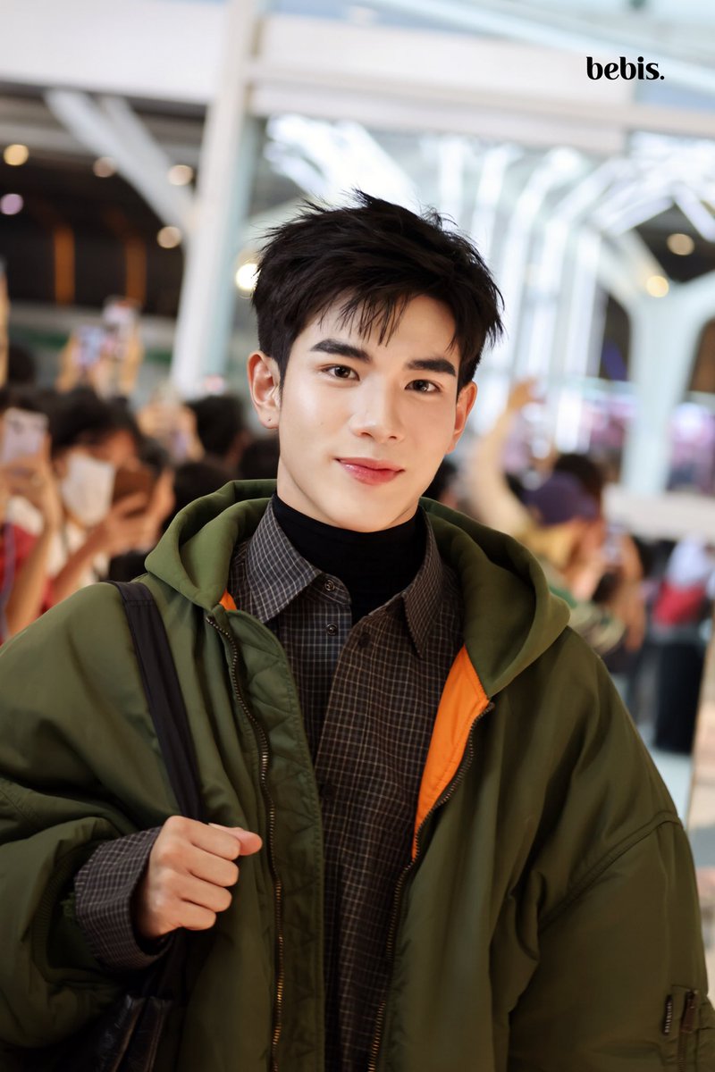 bebisx98's tweet image. หล่อสุดๆ 🤍

BALENCIAGA BOY FOTFOT
#BalenciagaxFourth
#fourthnattawat @tawattannn