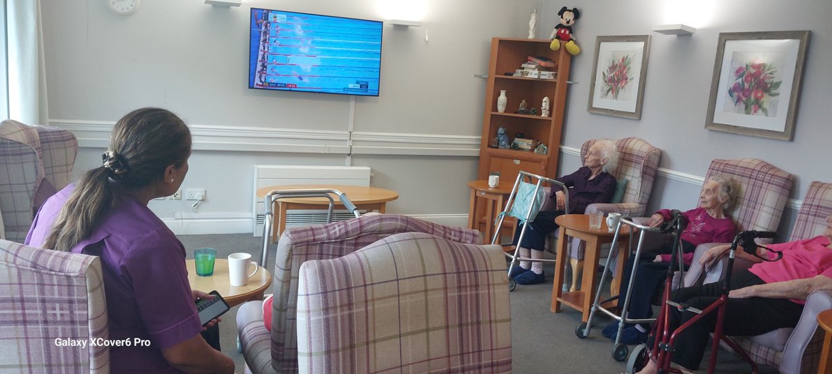 Cheering on the Olympics.
<a href="/AnchorLaterLife/">Anchor</a>