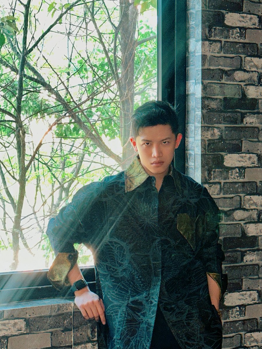 LucaYang7's tweet photo. 好热哦！🫠 https://t.co/vNK7beI0oD