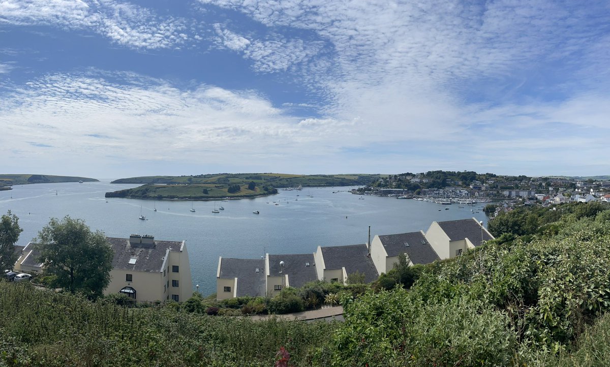 andrewmon3's tweet image. Todays work office pano @tablepath @KinsaleFoodTour @wildatlanticway #Kinsale #tech