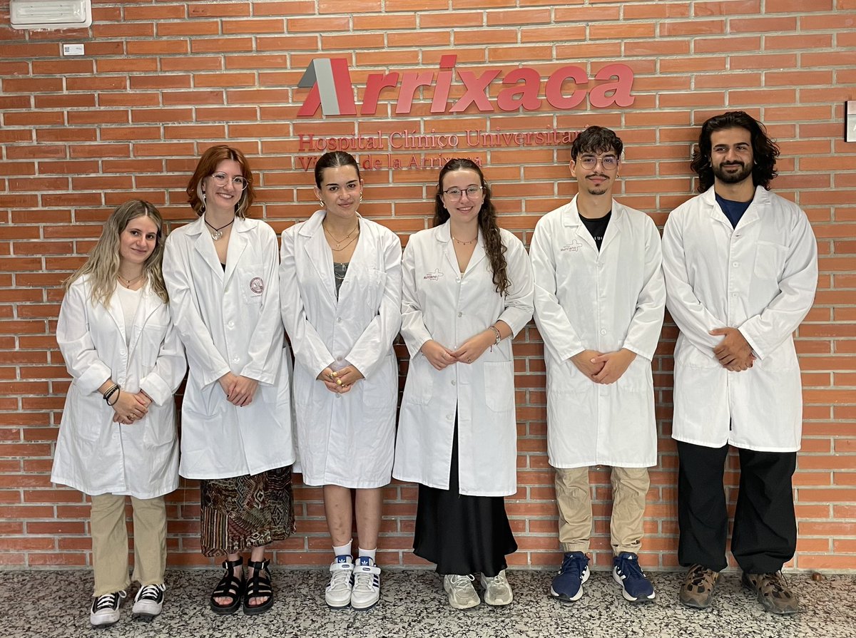 LabArrixaca's tweet image. Un año más ha sido un placer recibir alumnos de la @UMU para hacer prácticas extracurriculares en nuestro @LabArrixaca.