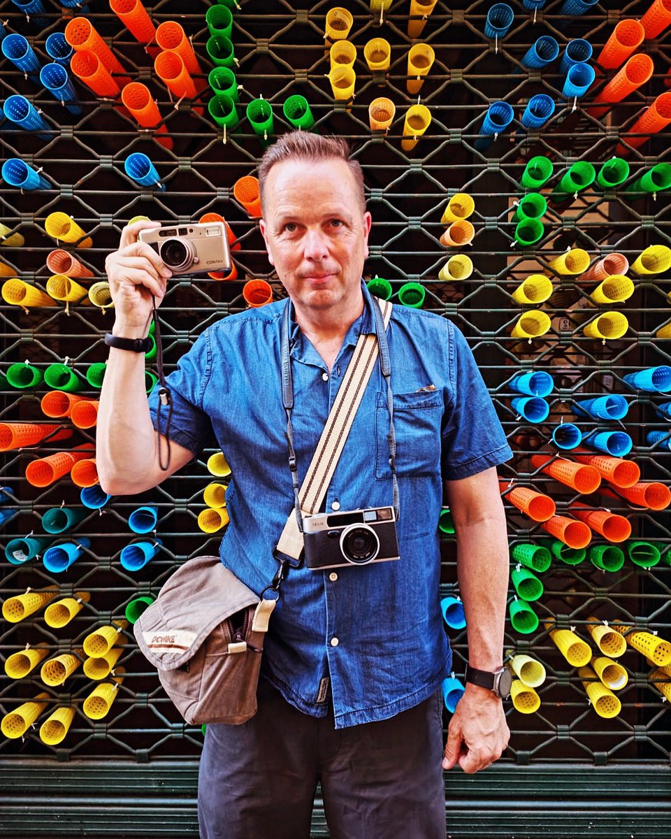 nickdemarco_'s tweet image. Another with cameras - in Prato 
With 2 of the 4 35mm film point &amp;amp;
shoots I’m using on this trip (the other 2 are in the bag), in front of some local street art by  @laurabella_art / @coni_art_prato 

#selfie #cameraguy #photography #filmphotography #cameras #filmcameraclub