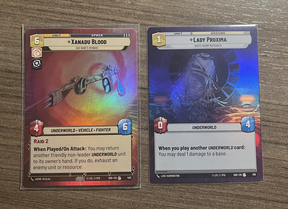 Went to a new store in Maryland last night. Met some really cool people had a blast but most importantly finished one of my goals for the set! Grabbed our spoiler cards in HyperFoil 🙌🏻