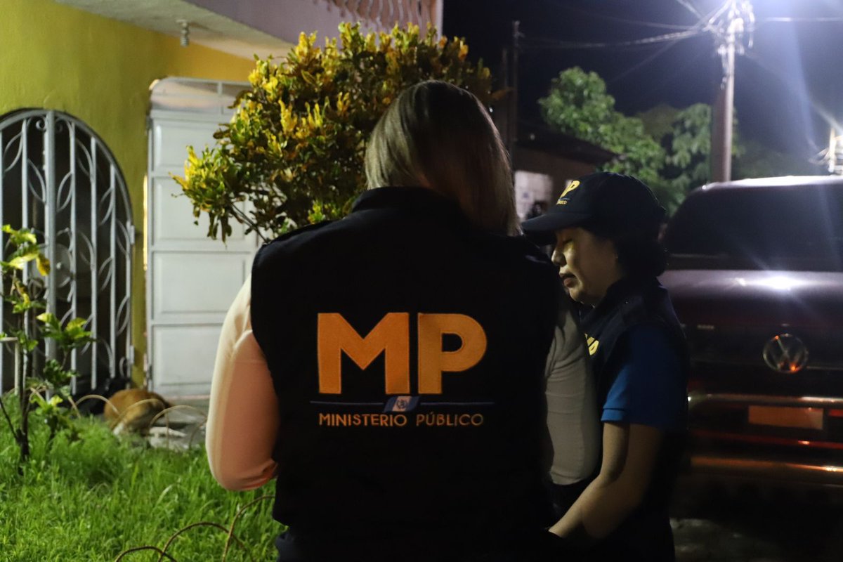 #Allanamientos #MPfuerteYfirme 
La Agencia Fiscal de la Fiscalía de Delitos contra la Vida y la Integridad de las Personas realiza 5 diligencias de allanamiento, inspección, registro y secuestro de evidencia en inmuebles ubicados en Nueva Concepción y Tiquisate.