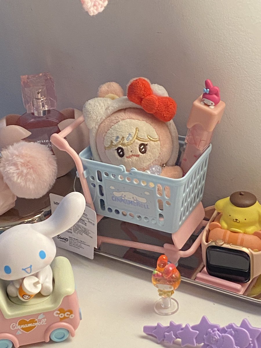 🍒 (@hartchive) on Twitter photo 