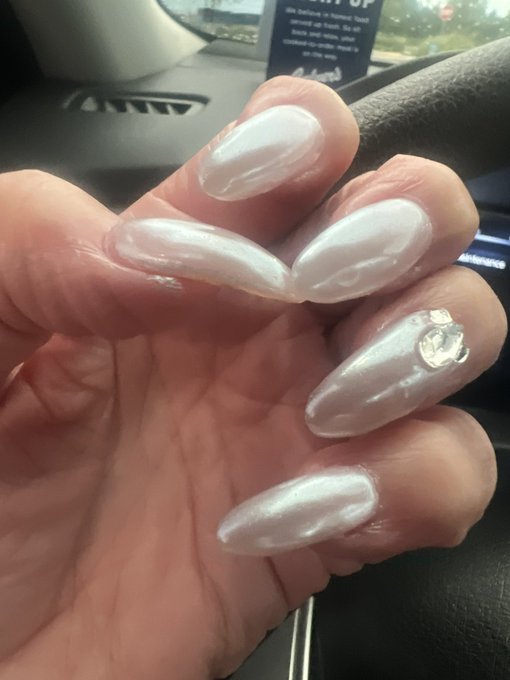 Ready? To have your.........back scratched? https://t.co/geQZunYsEL<a href="/tag/gilfcam"class="tags"><span>#gilfcam</span></a><a href="/tag/gilfmeet"class="tags"><span>#gilfmeet</span></a><a href="/tag/gilfvids"class="tags"><span>#gilfvids</span></a>