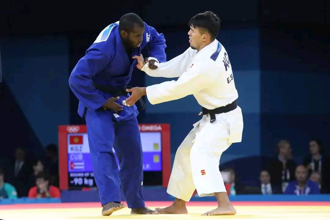 Realmente no lució como nos tiene acostumbrados y atacó bastante poco, al punto de que las amonestaciones sepultaron su debut en los #JuegosOlimpicosParis2024 . 

📸 Tomadas de Jit

#PeriodicoGiron #Matanzas #Paris2024
