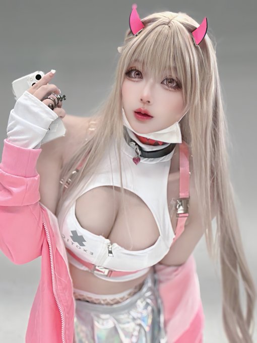 Twitterのコスプレ画像24