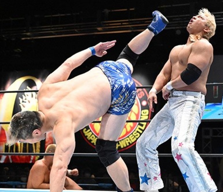 takam777's tweet photo. 山口終わり

海外から帰ってきてからは初めてとなるしょーたとの対戦

実はデビュー戦の相手してるので密かに思い入れがある選手😌

強くなったなぁ✨

コケシ！オイル塗りすぎ！滑る！あれ反則にするべし🙅🆖⤵️

#G1CLIMAX34 https://t.co/1ze9k7Ctar