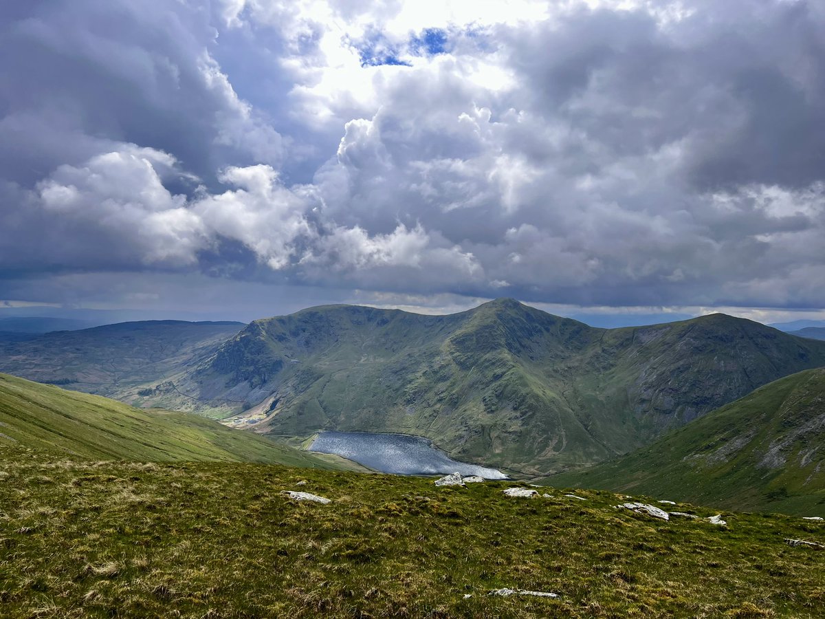 Lake, Meres and Waters Report - Round 2! 

Ben McGovern writes about his experience running this challenging round.

Read it here or via our profile ⬆️ 
run-ultra.com/news/lake-mere…

📸 1 and 2 <a href="/JMRuther4d/">Jamie Rutherford</a> 

#ultrarunning #ultramarathon 
#trailrunning #mountainrunning
#ultramarathons