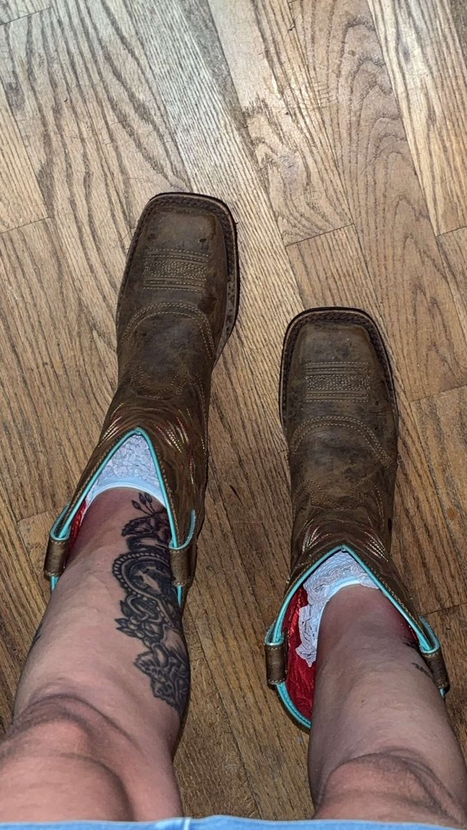 Wantsocks2024's tweet photo. Here's my socks and boots of the day. Trying these cute new frilly socks out ;) would you like to own them? 

Check out our manyvids store to purchase videos and even socks.

#socksforsale #socksaddict #socks #cowgirlboots #boots #sockfetishbabe https://t.co/IFVxN91XAn