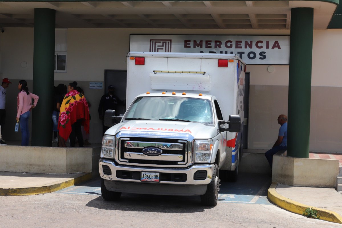 MinSaludVE's tweet photo. En #Monagas se encuentran activos 480 consultorios populares, 15 hospitales, 17 CDI, 18 salas de rehabilitación integral, una clínica popular y tres ambulatorios especializados

#JuntosPorCadaLatido
#VenezuelaEsPaz
@NicolasMaduro
@MagaGutierrezV https://t.co/HMLJMqYFEm