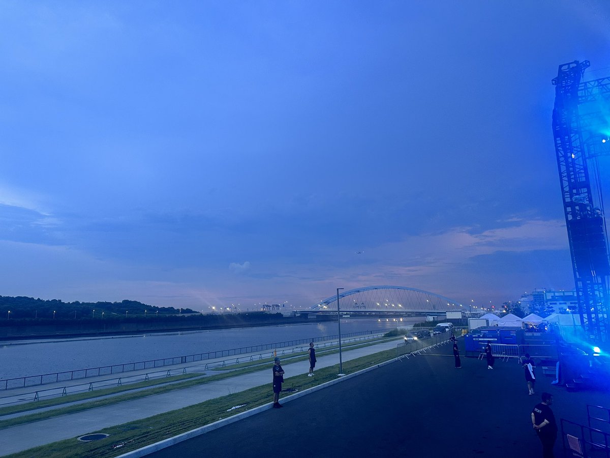 小镇摸鱼家 tweet media