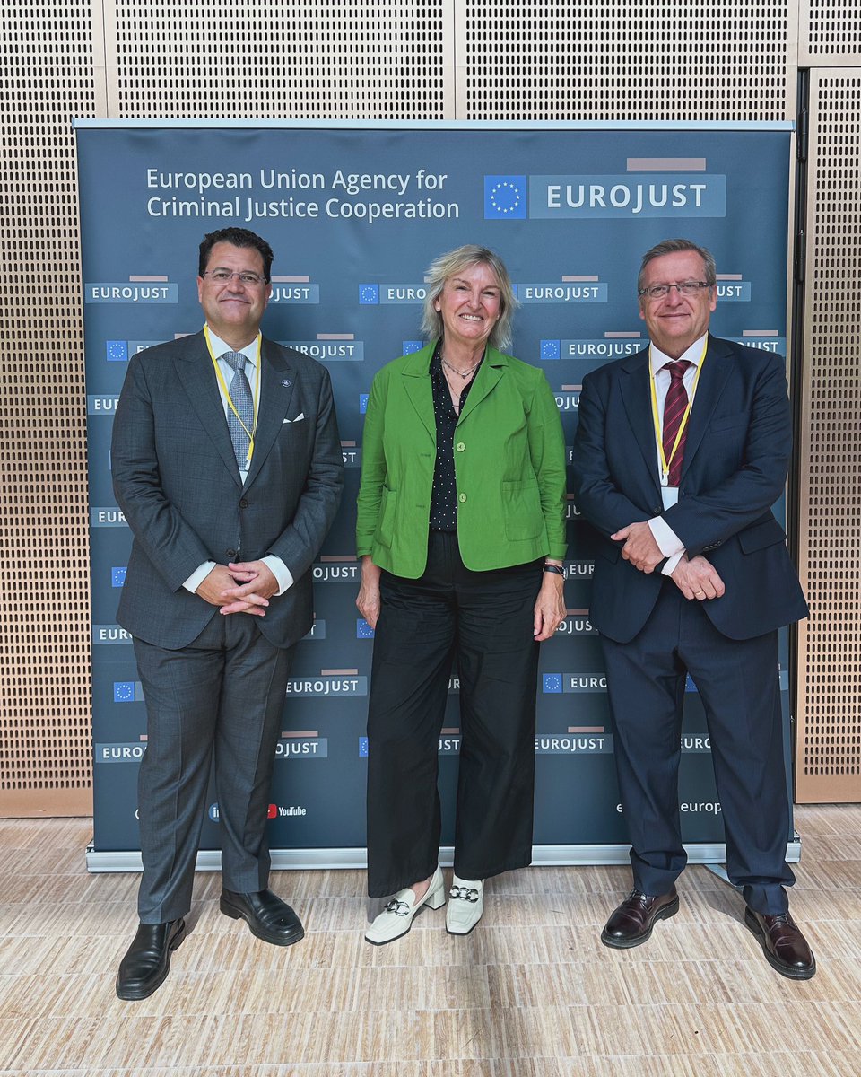 Un honor ser recibidos por la Excma.Sr. Dña.  Elisabet Castelló Fontova, Magistrada representante de España en EuroJust (La Haya, en Países Bajos).