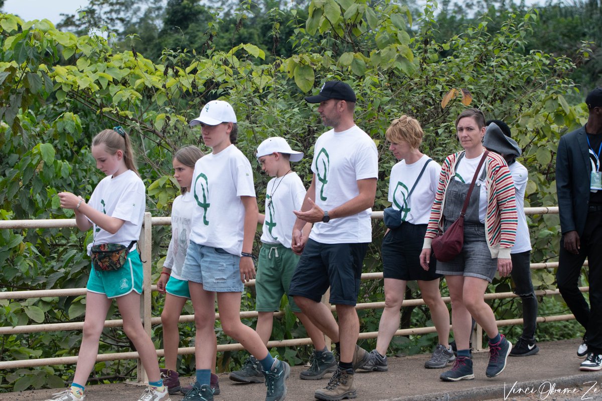 agatour_gabon's tweet photo. La Caravane Touristique du Gabon est une initiative passionnante qui permet aux voyageurs de découvrir les merveilles de ce magnifique pays. Voici quelques détails pour vous mettre en joie :
#caravanetouristiquedugabon
#discovergabon
#thelasteden https://t.co/lhWm3x5RZ3