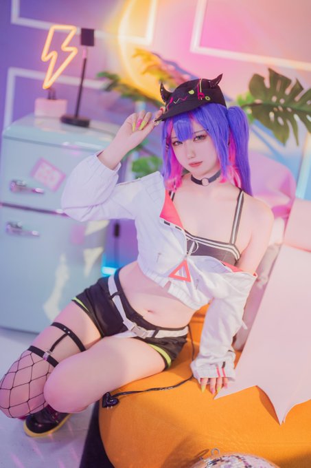 Twitterのコスプレ画像17