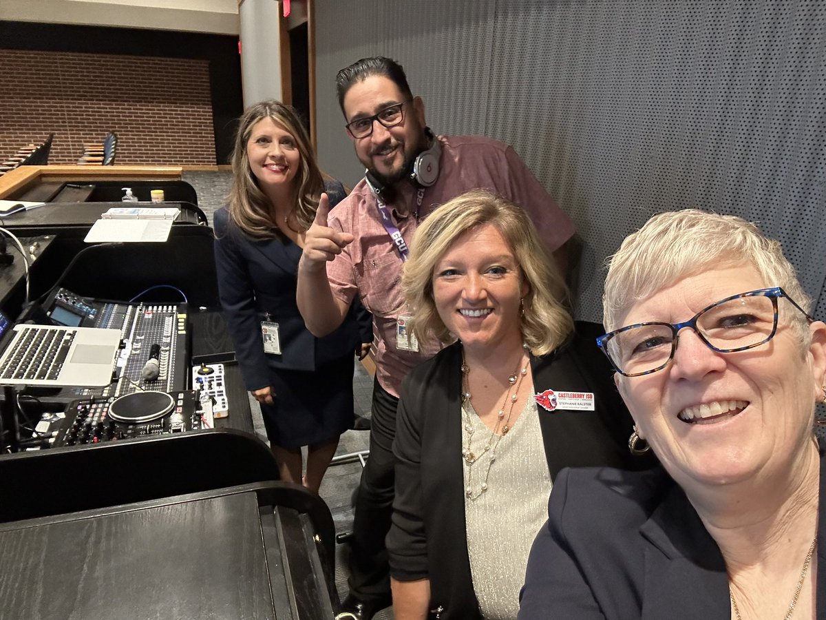 kelsoek's tweet photo. CastleberryvISD Convocation is about to begin for 2024! The presentation/sound team is ready to Go For Gold!
#choosecastleberry https://t.co/I7Pj5335fy