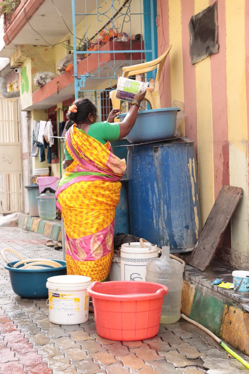 sebi_sonia4057's tweet photo. Waste not, want not
#needforneeru #banglore #savewater https://t.co/ZZBfUctjeP