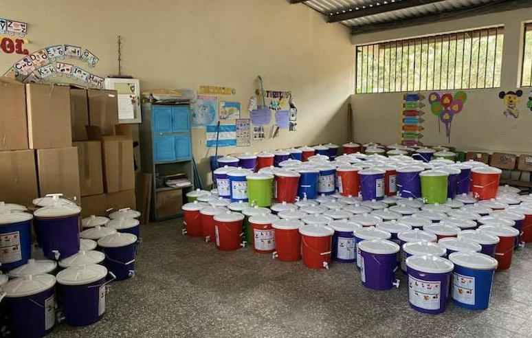 IngLivingWaters's tweet photo. Water filters are delivered to the Honduras Hope Center in La Villa de San Francisco, Honduras and are going to dramatically reduce intestinal illnesses in this area. @ingomarlivingwaters https://t.co/G3wAqSA43r https://t.co/lONZA86Zpa https://t.co/sOYVRototZ