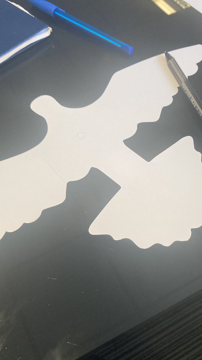 I paid my respects to a much loved colleague from years ago this morning. 

This afternoon colleagues <a href="/YMCALincs/">YMCA Lincolnshire</a> have been invited to write messages of Peace - part of  <a href="/LincsCathedral/">Lincoln Cathedral</a> Peace Dove Event

Lovely timing

RIP Mick 🙏 

lincolncathedral.com/events/peace-d…