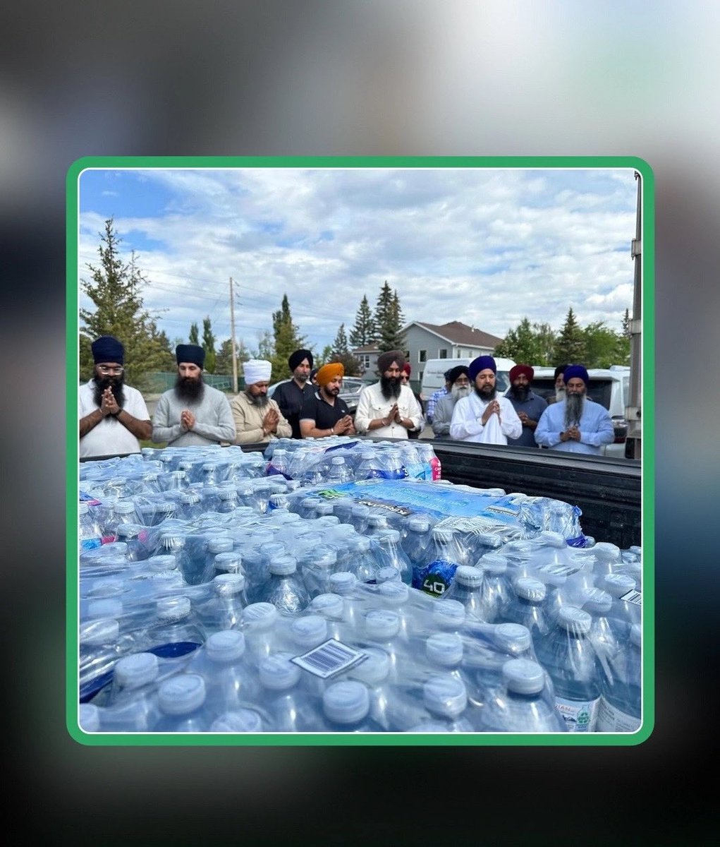 Sikh community provides 19K litres of water to their local Calgary community during the water shortage this summer. 

✊🏽🙏🏽