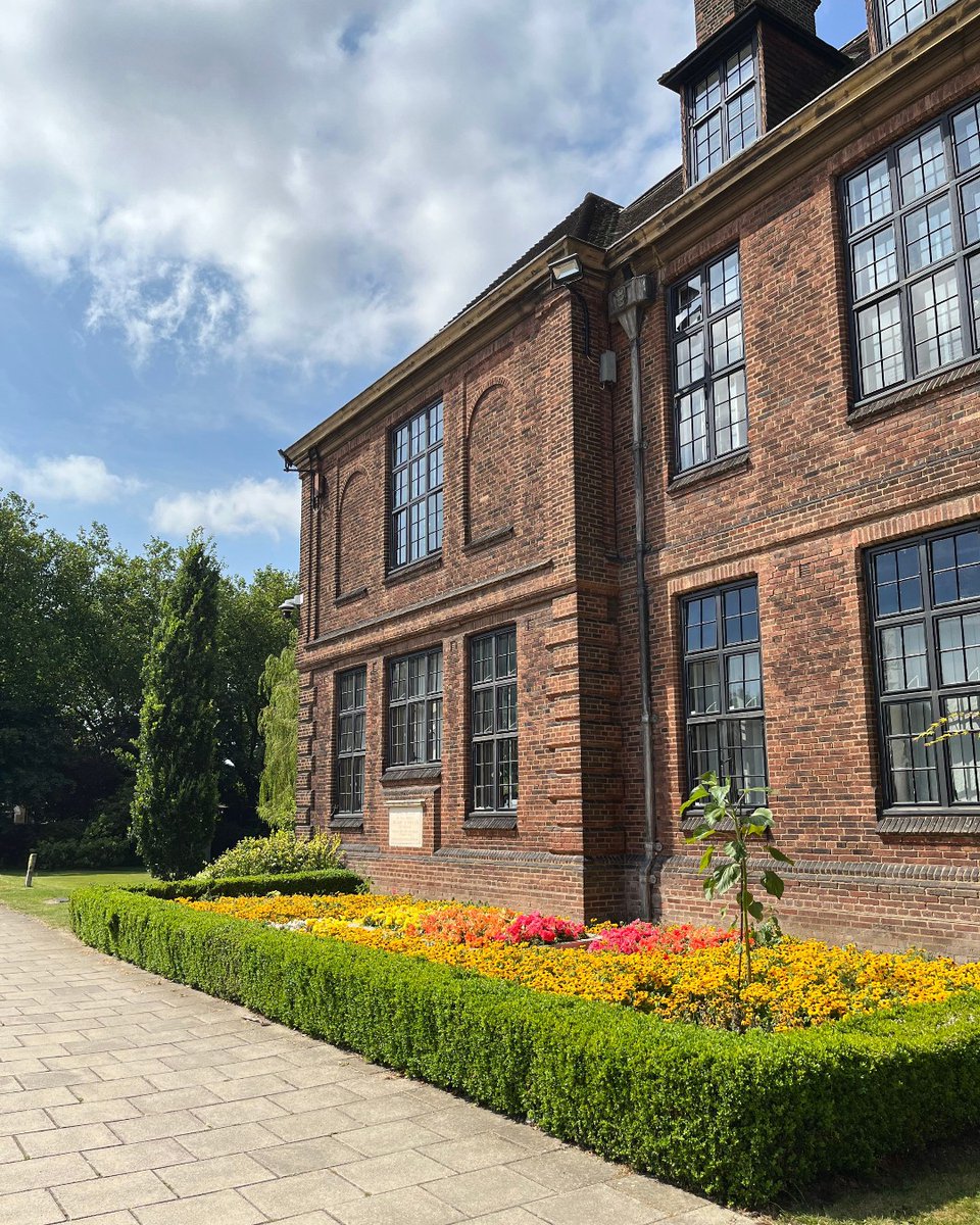 University of Hull tweet media