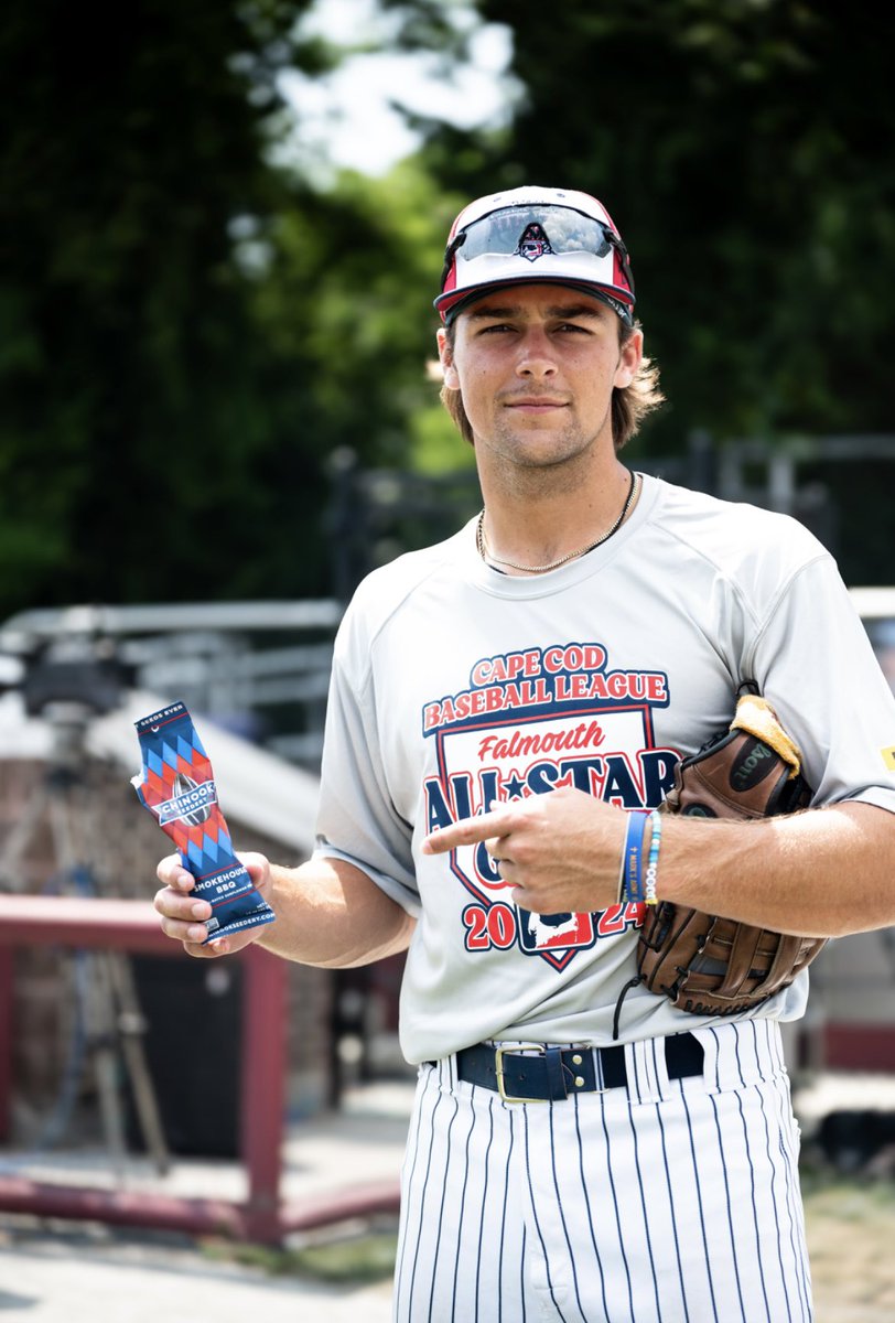 Eat these <a href="/ChinookSeedery/">Chinook Seedery Sunflower Seeds</a>