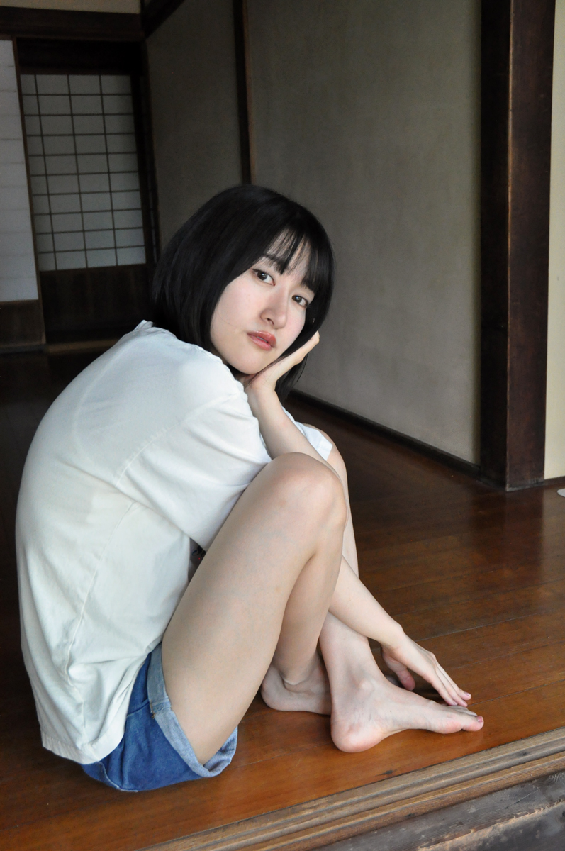 朝比奈なつ　無修正　画像  / X