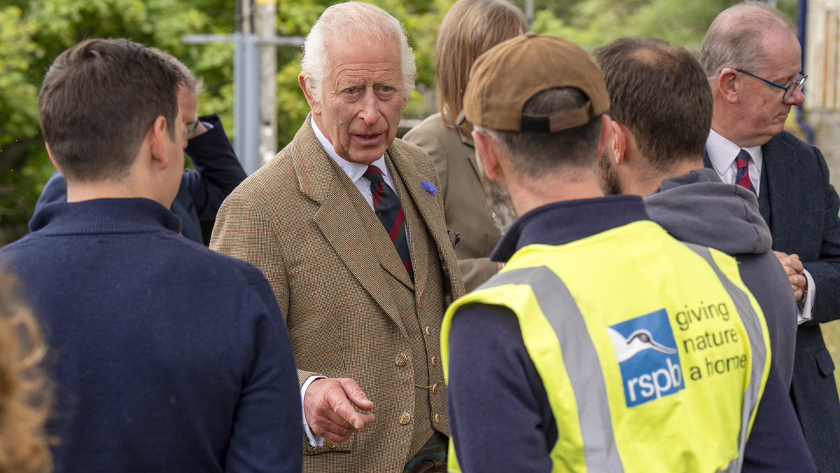RoyalFamily's tweet image. The King has joined celebrations for the Flow Country’s newly awarded @UNESCO World Heritage Site status! 👏🏅

🌎🏴󠁧󠁢󠁳󠁣󠁴󠁿 As the world&apos;s first peatland World Heritage Site, @TheFlowCountry is an important defence against climate change.