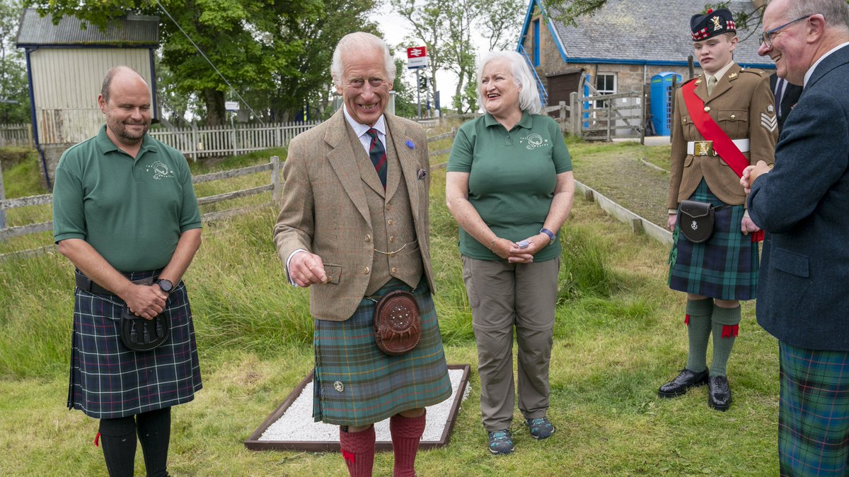 RoyalFamily's tweet image. The King has joined celebrations for the Flow Country’s newly awarded @UNESCO World Heritage Site status! 👏🏅

🌎🏴󠁧󠁢󠁳󠁣󠁴󠁿 As the world&apos;s first peatland World Heritage Site, @TheFlowCountry is an important defence against climate change.