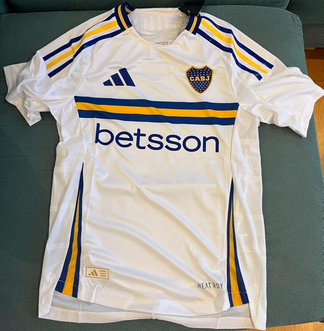 Que pedazo de casaca viejo, es hermosa😍