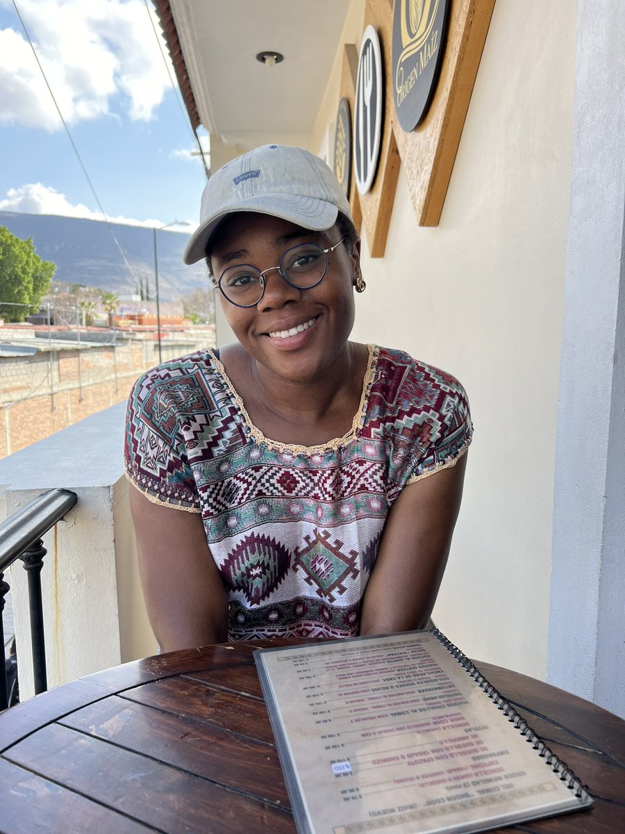 Hey 🌞! I studied Neuro 🧠 &amp; I’m almost 🤏🏾 done with my MPH. My research has focused mostly on metal exposures and cognitive impairment. I am between applying to a Neuro PhD or Neuroepidemiology PhD, but I’m leaning more Neuro. I am currently looking for ~wet lab~ experience.
1/2