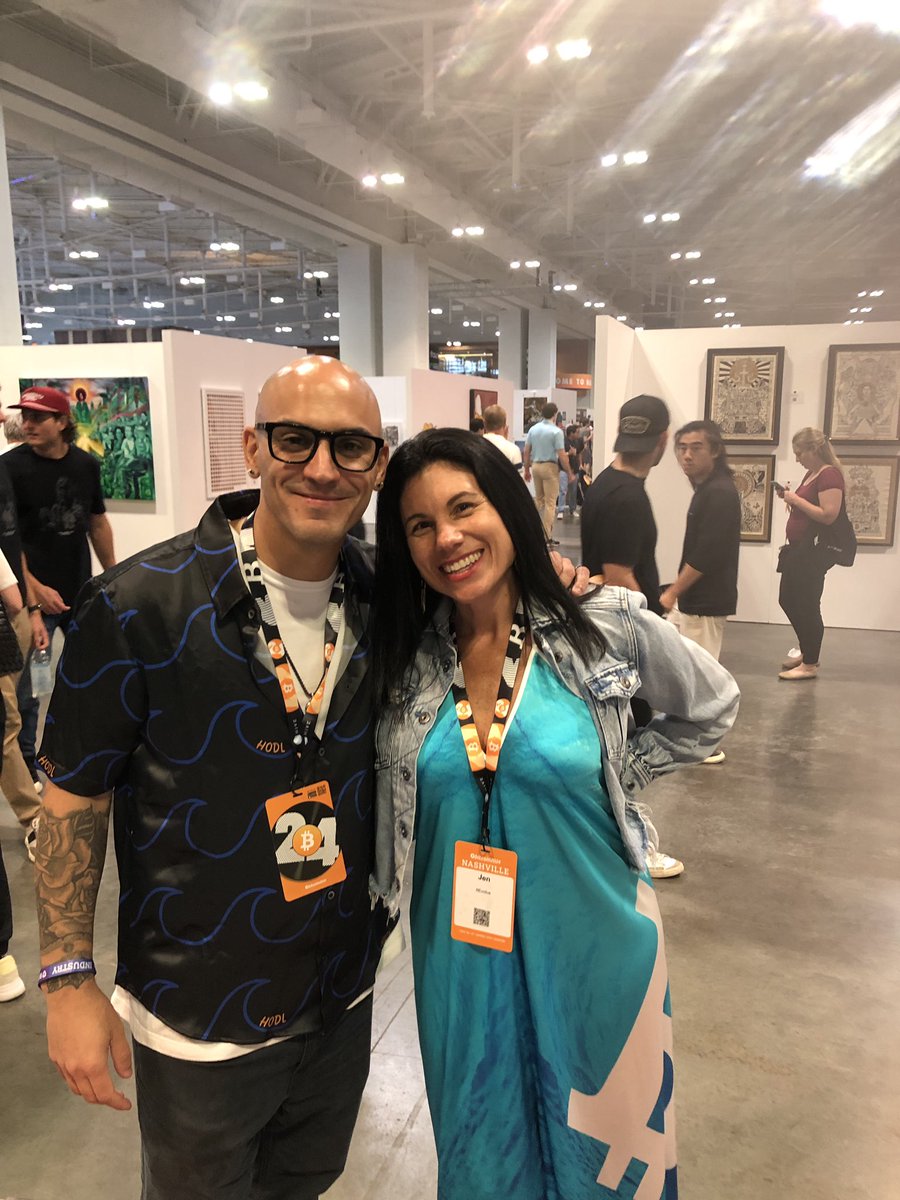 Naomi - Bitcoin Beachwear, Art & Aloha tweet media