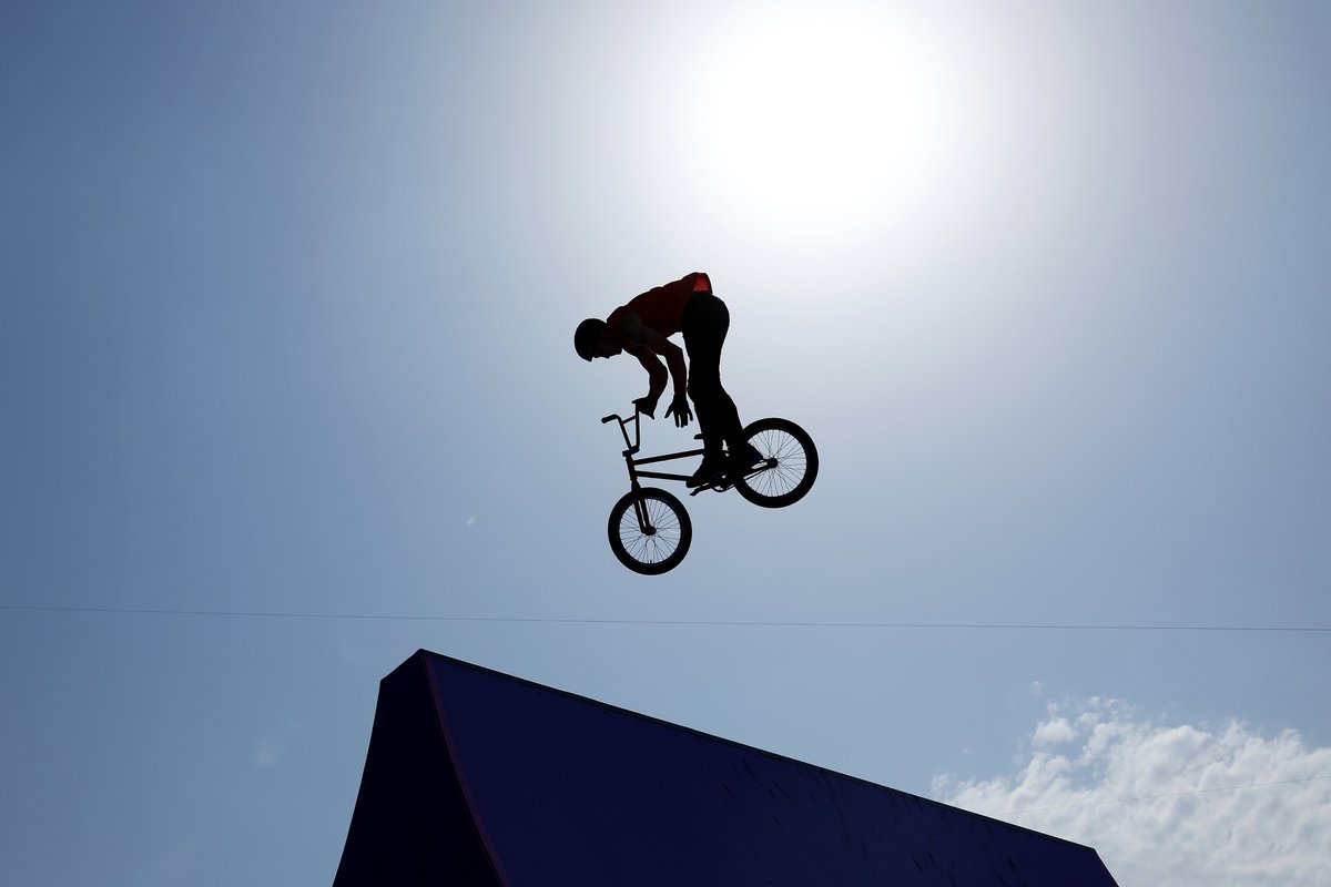 FranceTV's tweet photo. Les sessions de BMX freestyle à la Concorde nous ont offert des images spectaculaires !

Bravo à Anthony Jeanjean qui repart avec une médaille de bronze  ! 🥉

#Paris2024 #Olympics https://t.co/0CrfhdV1zz